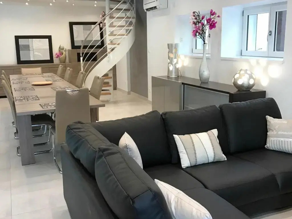 Ferme Vosgienne rénovée avec spa, sauna, jacuzzi, billard et étang privé en pleine nature - FR-1-589-327
