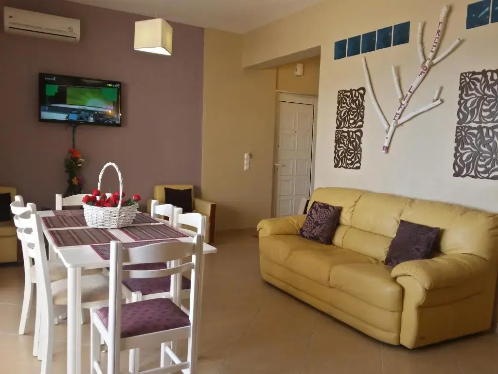 Rubini Homes