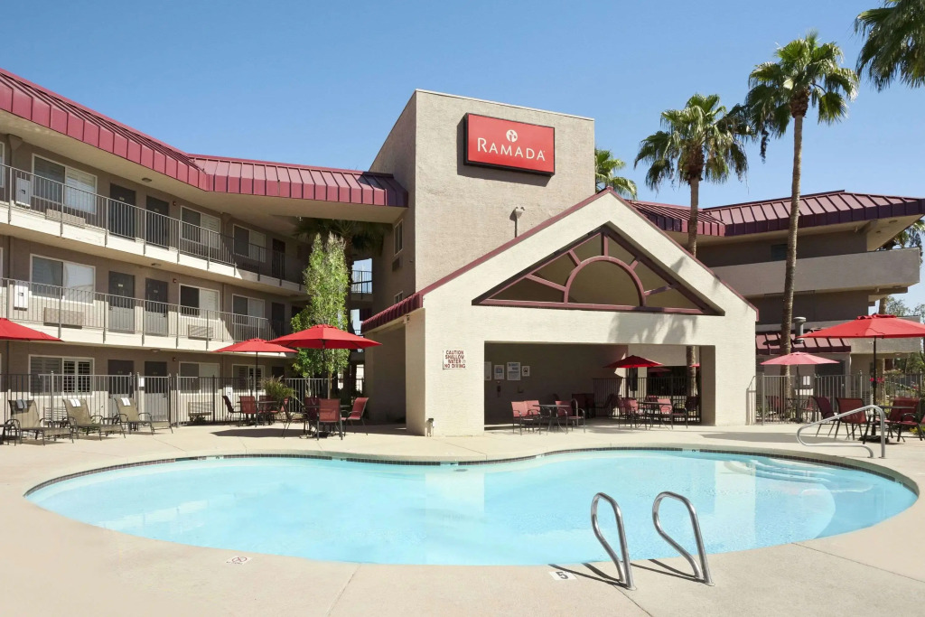 Infinity Inn & Suites