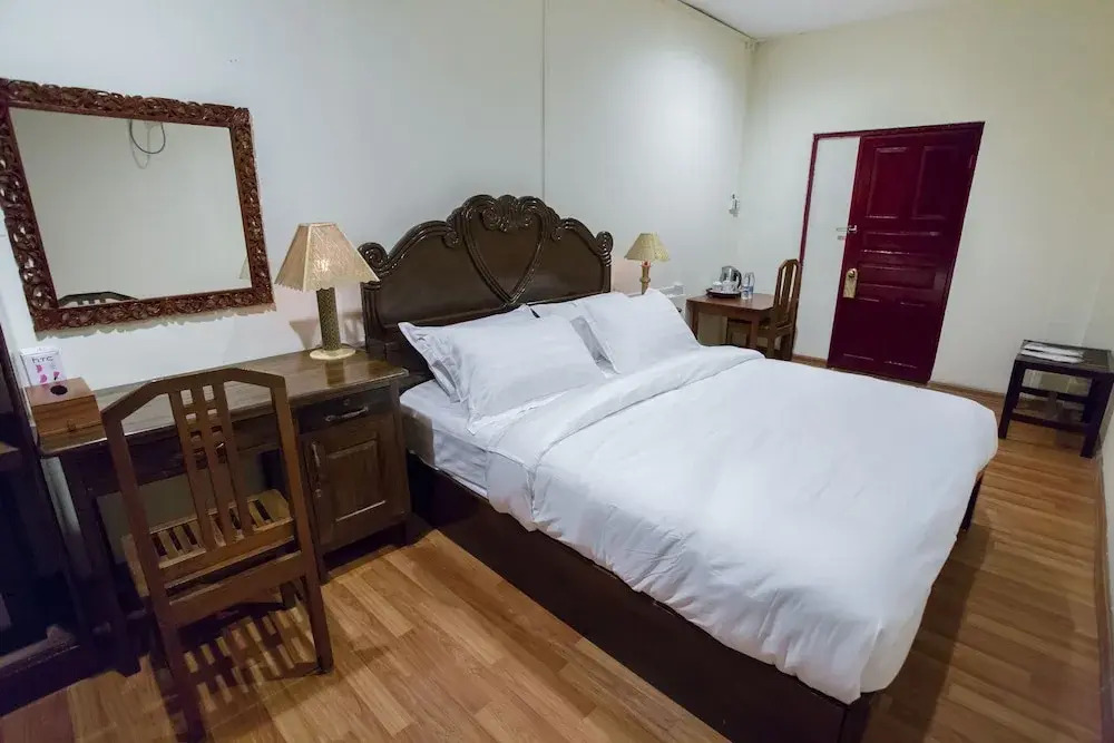Royal GT Boutique Hotel