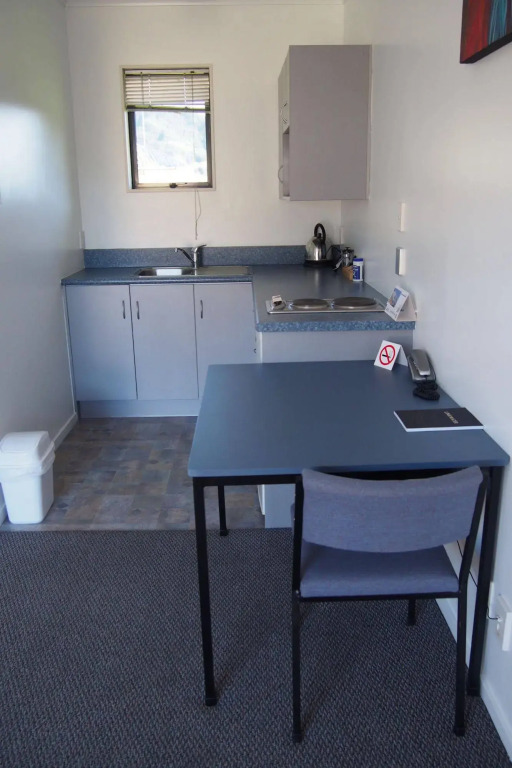 Linkwater Motel