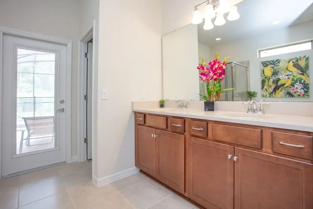 9 Bedroom Vacation Home in Windsor at Westside