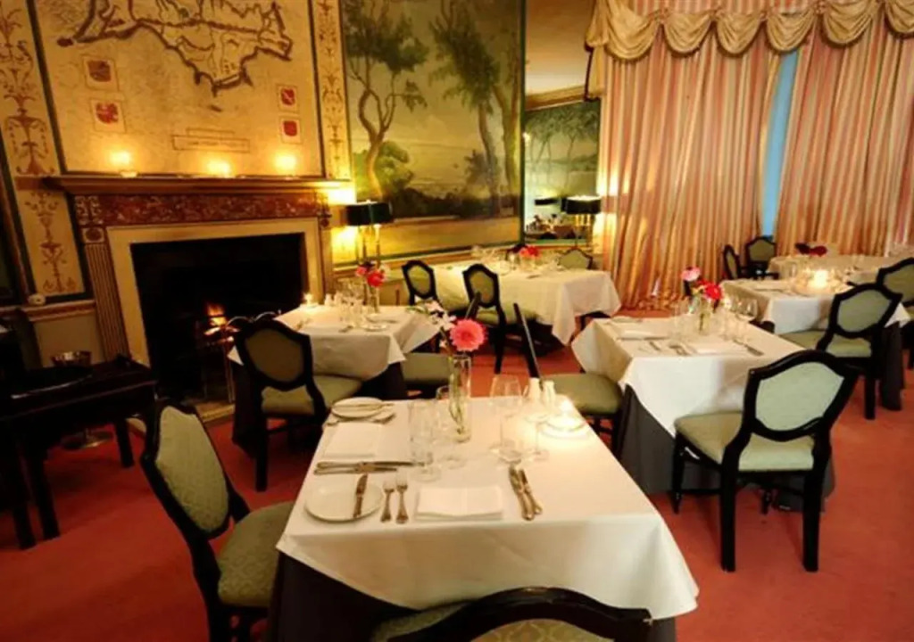 Priory Bay Hotel, Golf & Beach Club