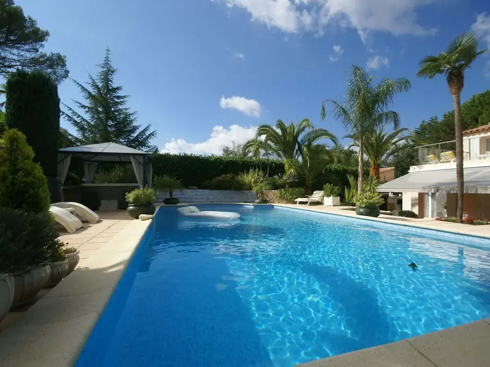 Chic Villa in Mouans-Sartoux