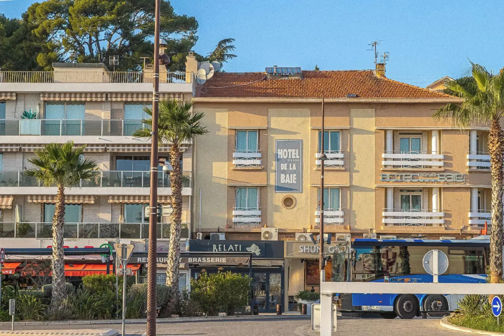 Hotel de la Baie