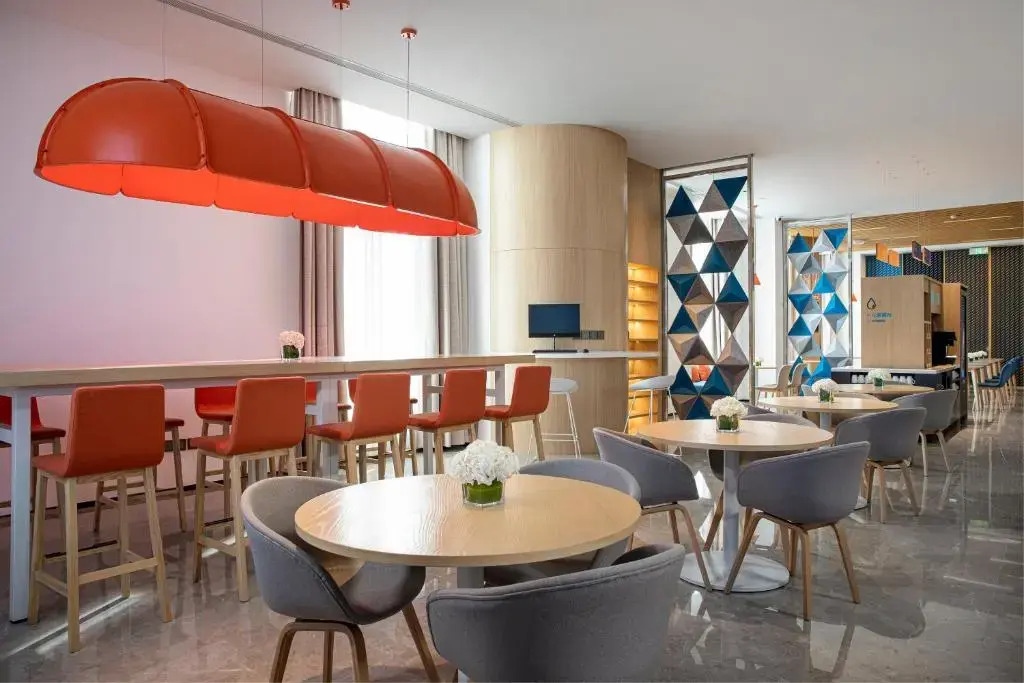 Holiday Inn Express Chengde Park View