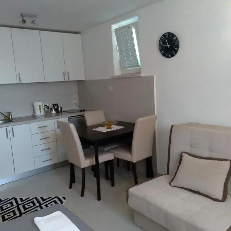 Apartment Oko Boke