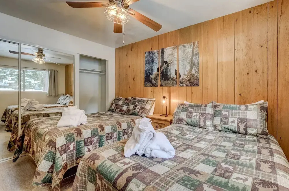 Whispering Pines Cabin - Family and pet Friendly Abode