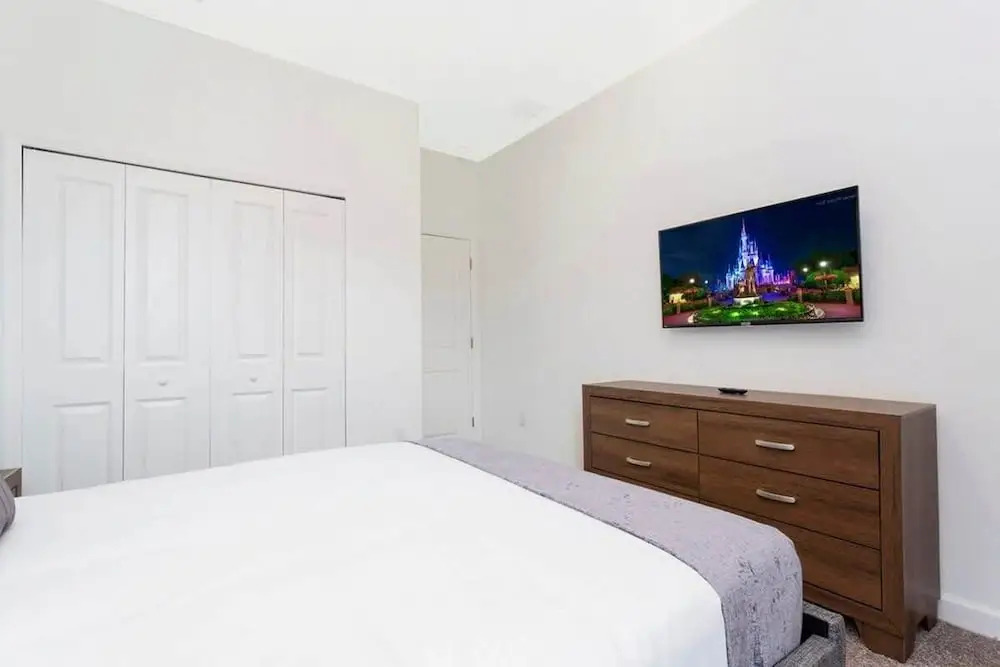 Luxe 5BR Villa Pool Game Room Minutes to Disney