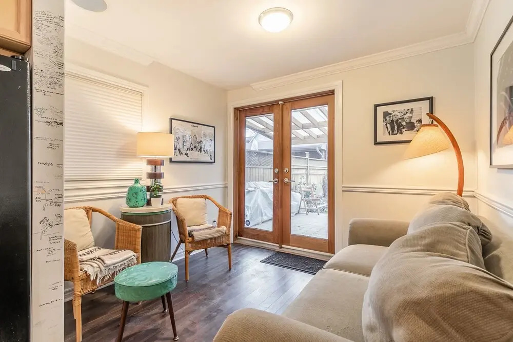 Spectacular Two Storey 3 Bedroom