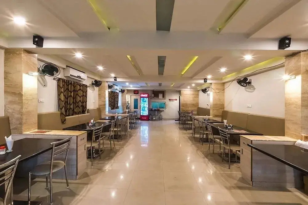 Hotel Jaipur Palace