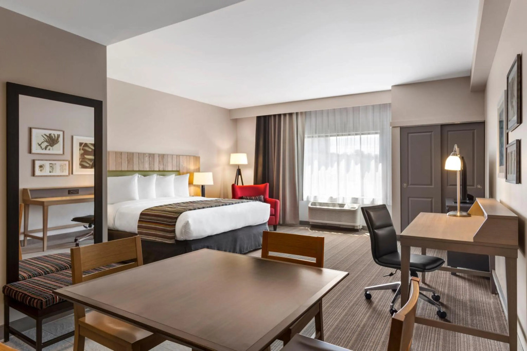 Country Inn & Suites by Radisson, Smithfield-Selma, NC