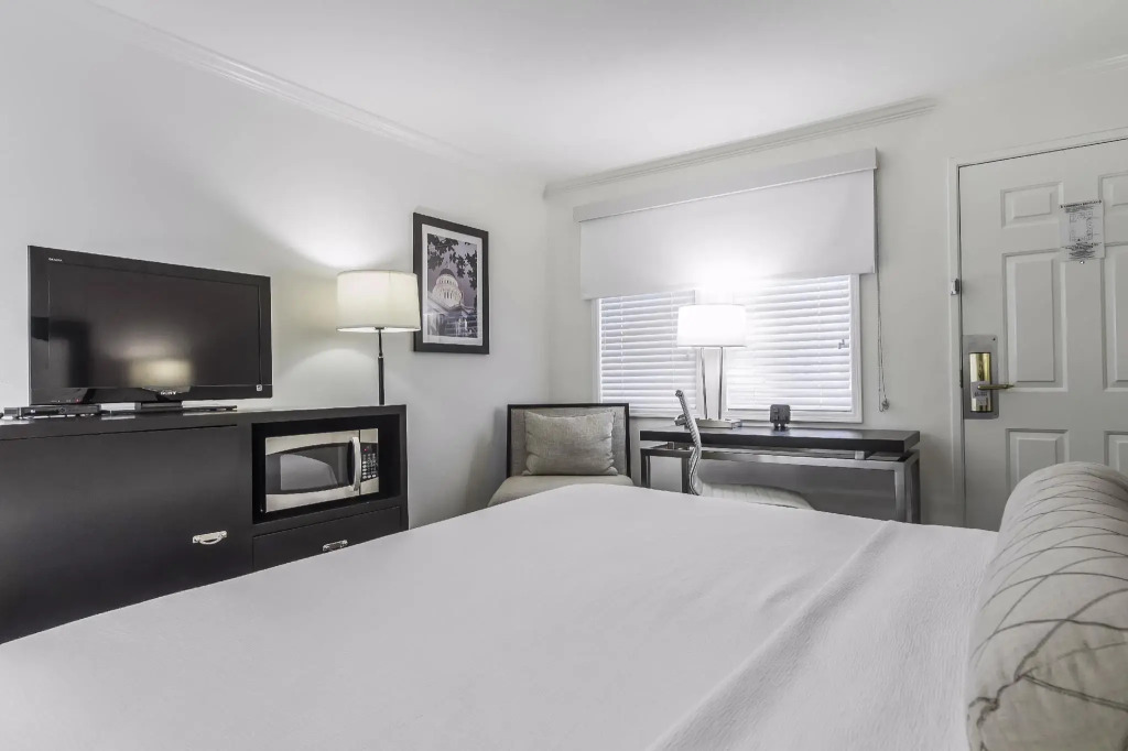 Inn Off Capitol Park, an Ascend Collection Hotel