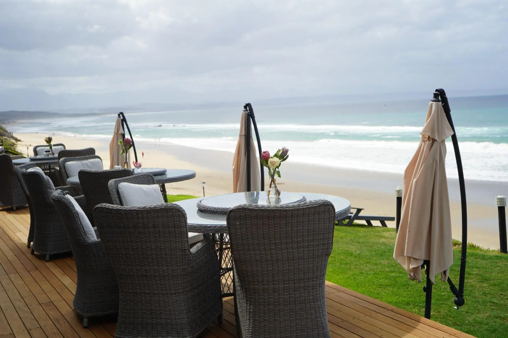 Bay Lodge on the Beach