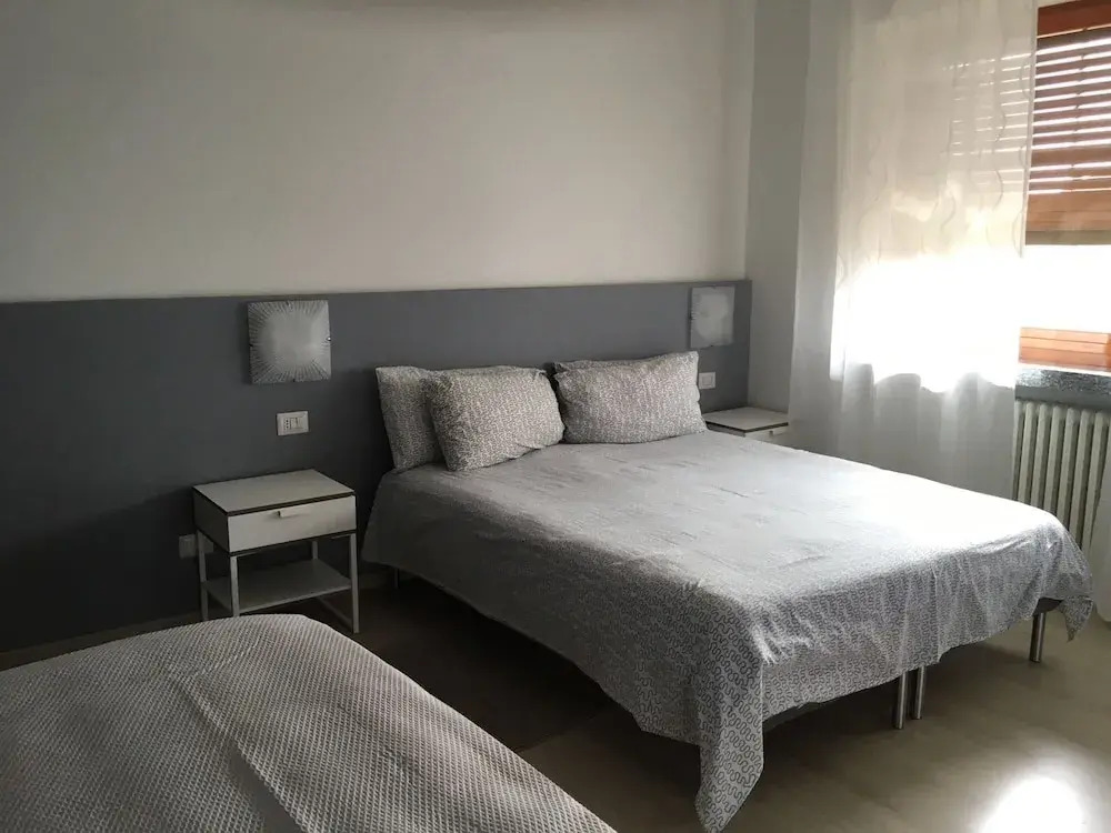 Bella Vita Guesthouse -parcheggio privato interno