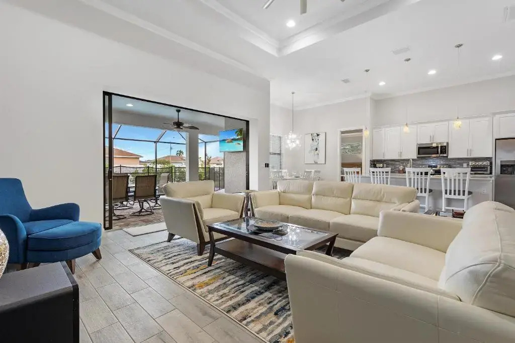 BRAND NEW - Heated Pool & Modern Upgrades! - Villa Moonlight Breeze - Roelens Vacations