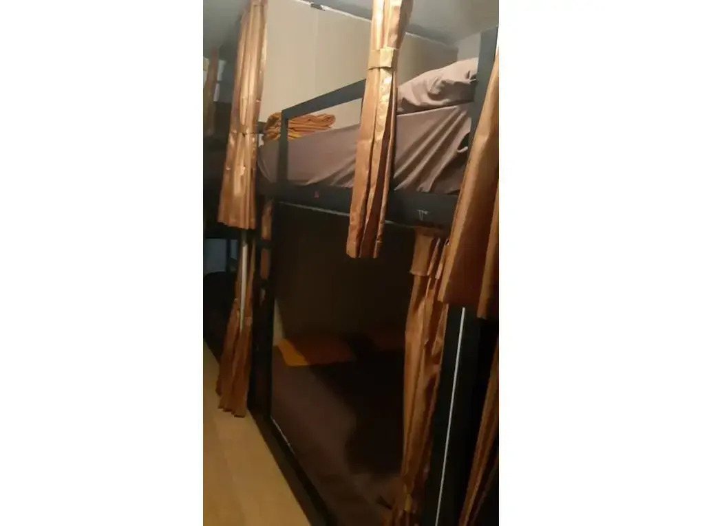 VR Hostel Khaosan