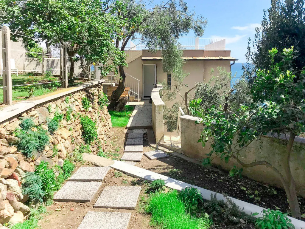 Holiday Home Giorgia - BGB100 by Interhome