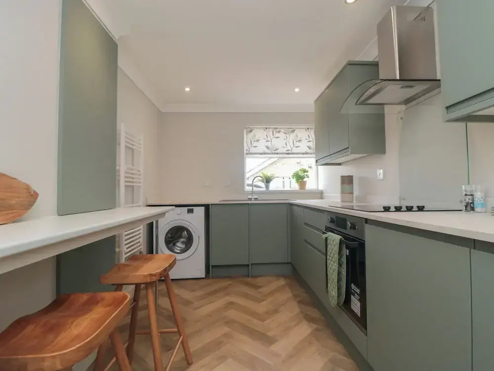 36 Chatsworth Close