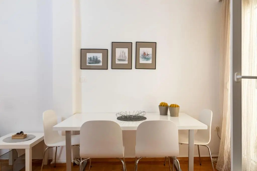 F & B Collection - 2 Bedroom Flat
