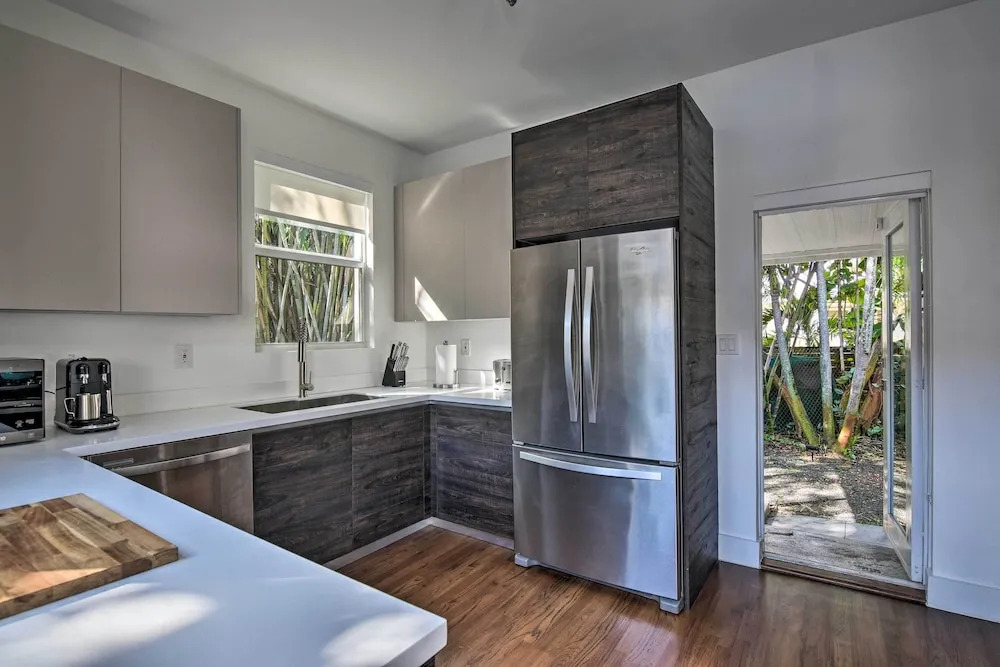 Modern Miami Villa w/ Pool Oasis ~ 5 Mi to Beach!