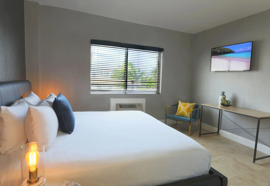 Starlite Hotel