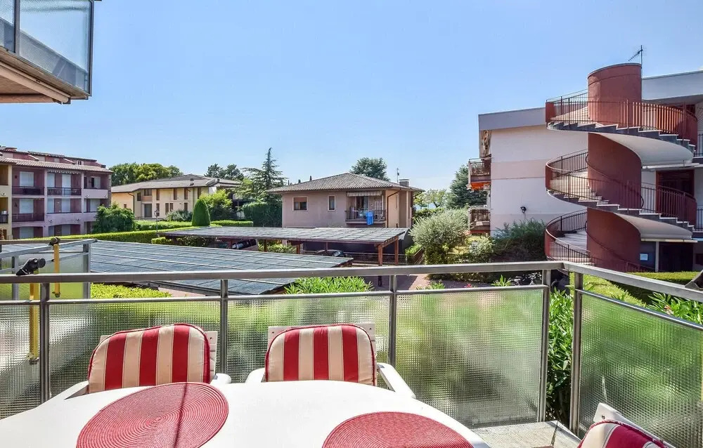 Nice Apartment in Bardolino With Outdoor Swimming Pool and 1 Bedrooms