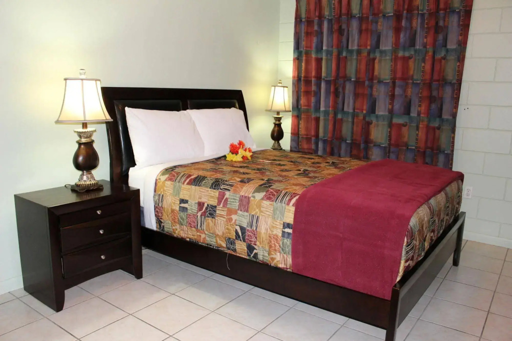 Sunshine Inn & Suites Venice, Florida