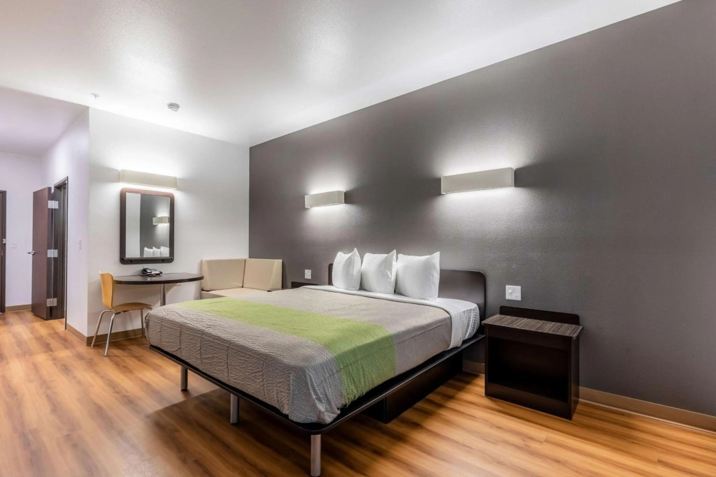 Motel 6-Las Vegas, NV - Motor Speedway