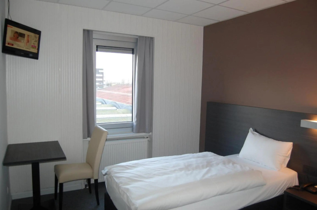 Antwerp Harbour Hotel