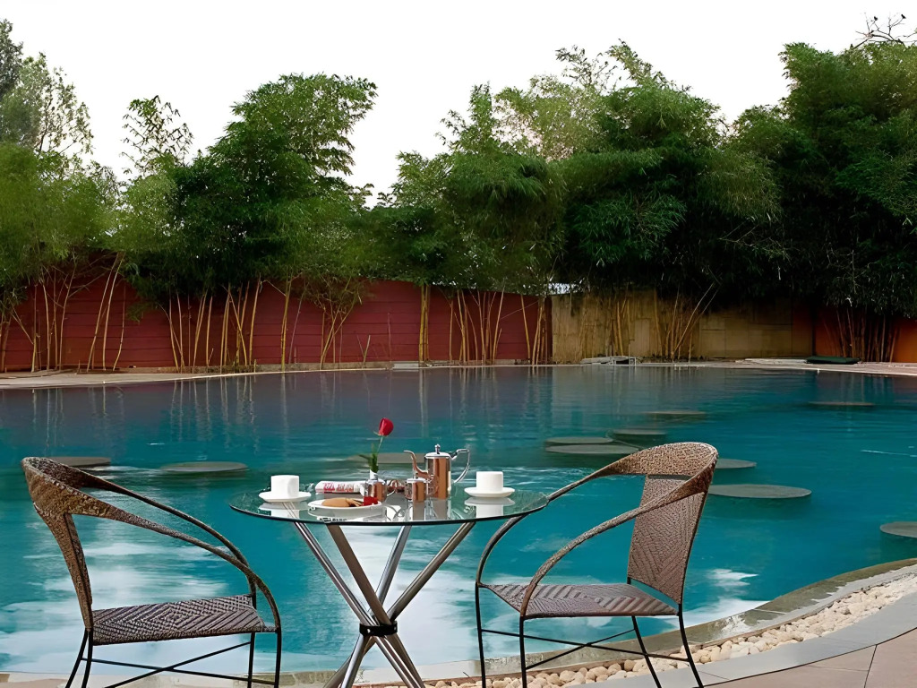 Gardeenia Comfortes Suites