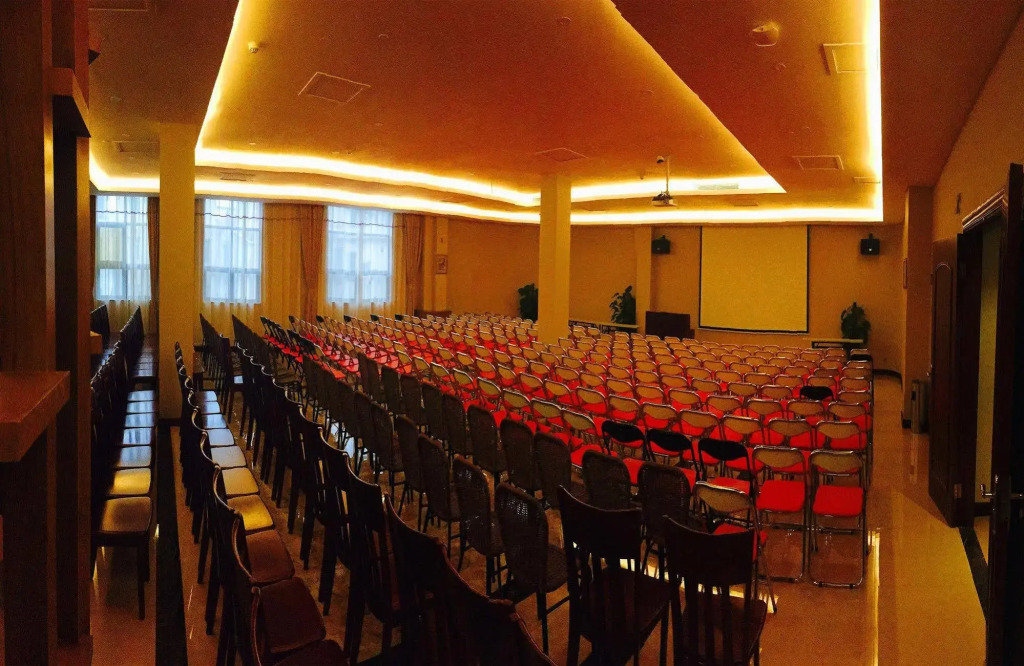 Cheng Yue Selected Hotel Guangzhou Junye Nangang Branch
