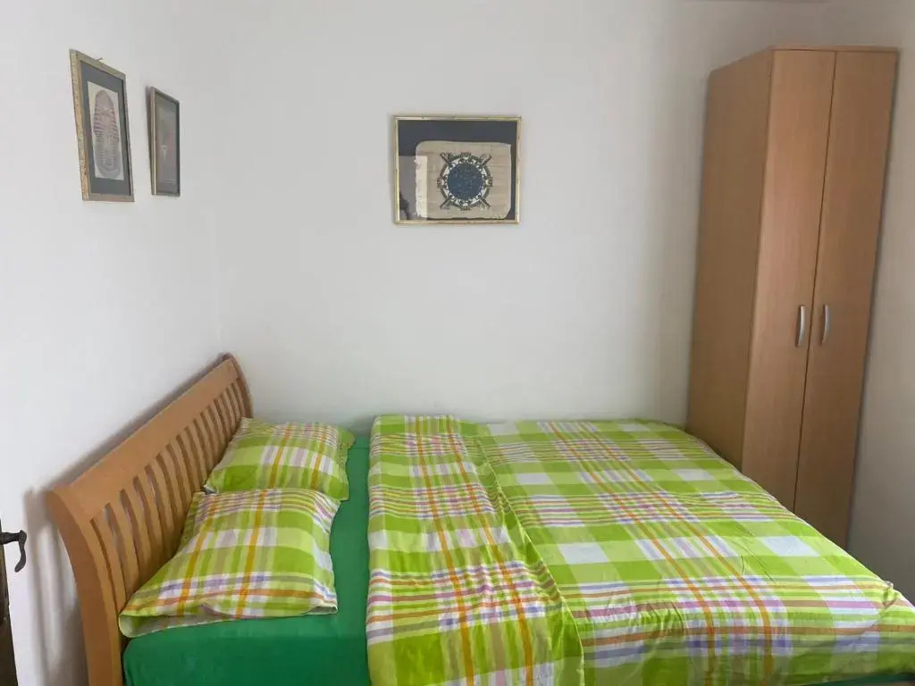 Apartman LUCIJA, dostupan 7 NOCENJA OD SUBOTE DO SUBOTE, AVAIBLE FOR RENT 7 NIGHTS FROM SATURDAY untill SATURDAY