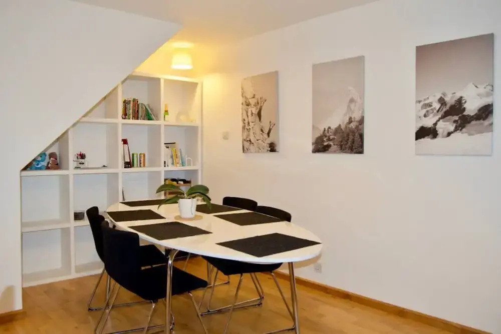 Trendy 2 Bedroom East London Flat