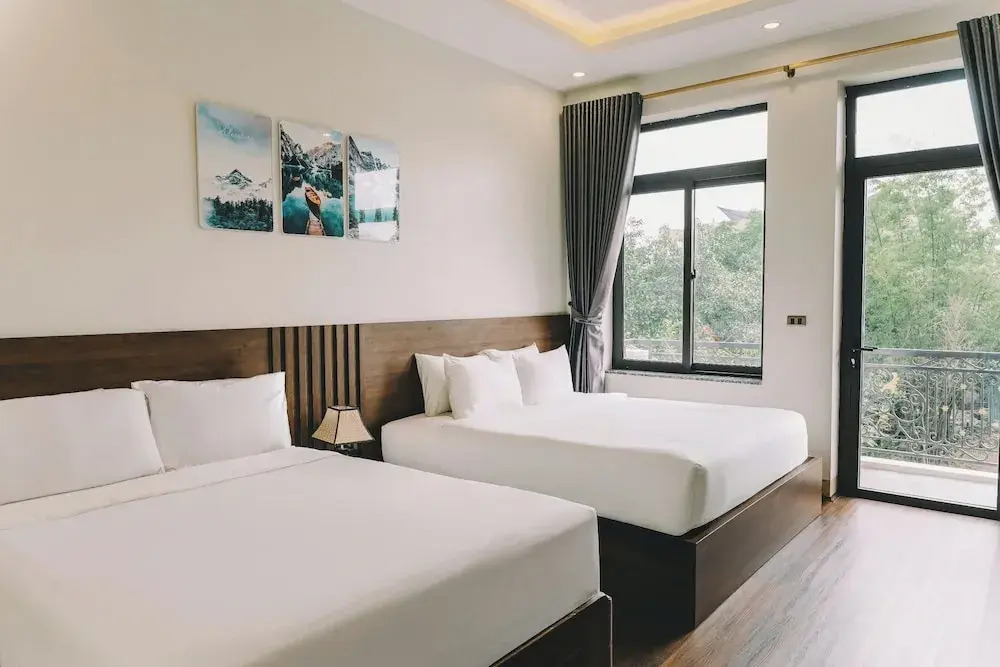 TAM COC HARBOR VIEW HOTEL