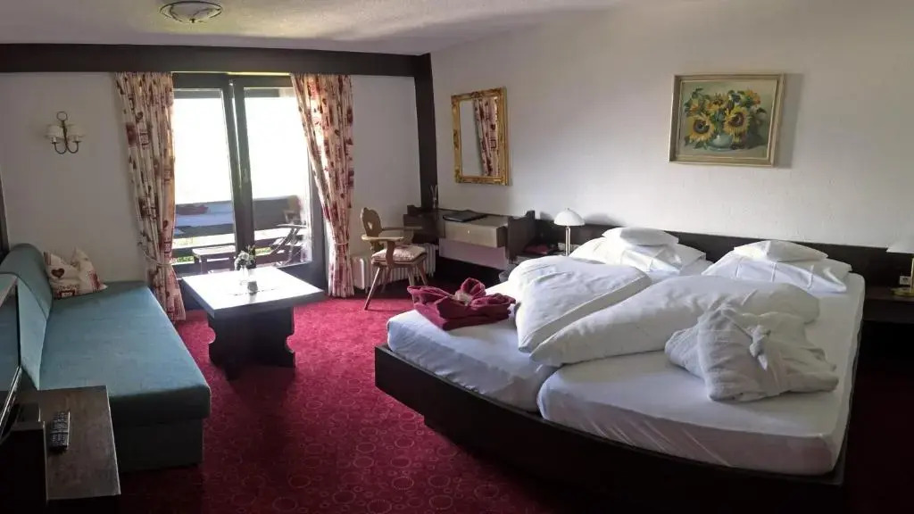 Hotel Montjola Nova