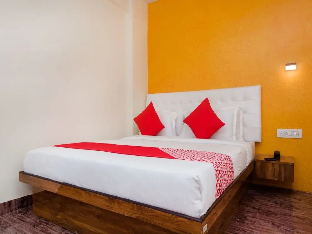 OYO 12378 Hotel Kokila Apartments