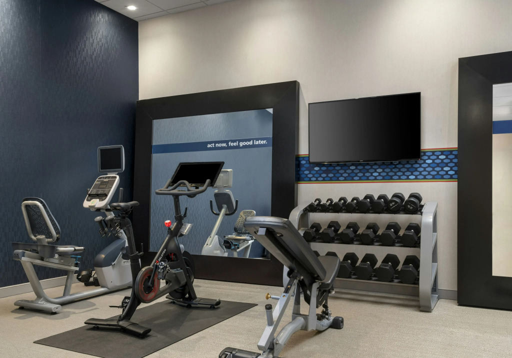 Hampton Inn & Suites-Worcester, MA