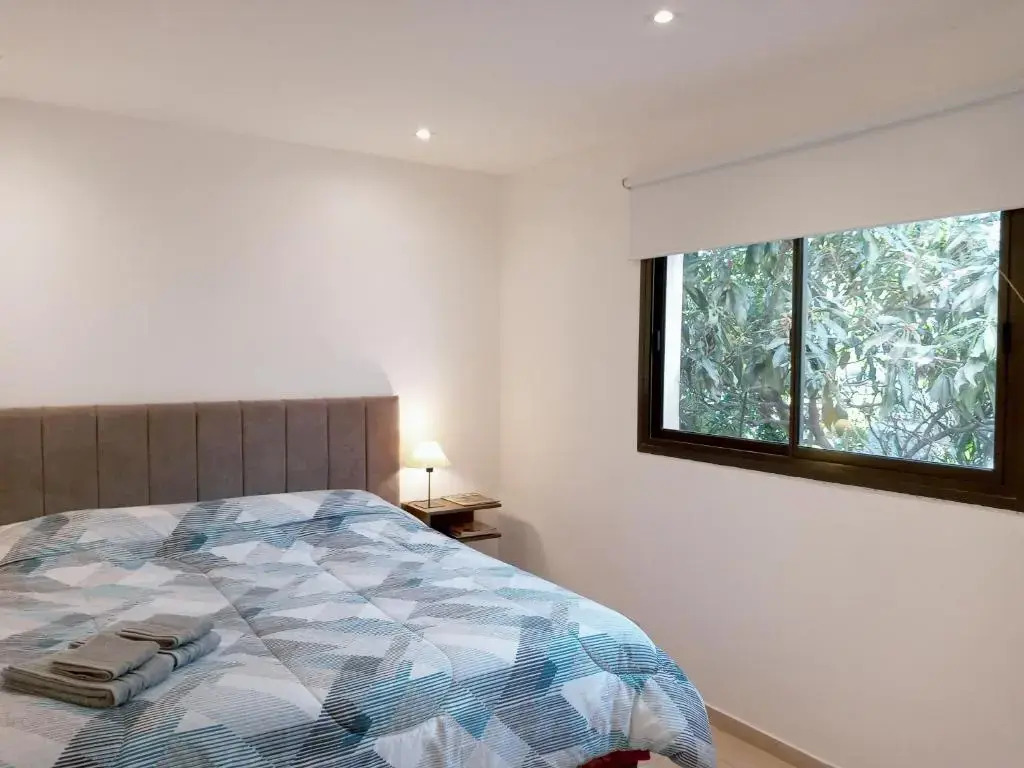 Hermoso departamento entero 2 Dormitorios con cochera B Urca