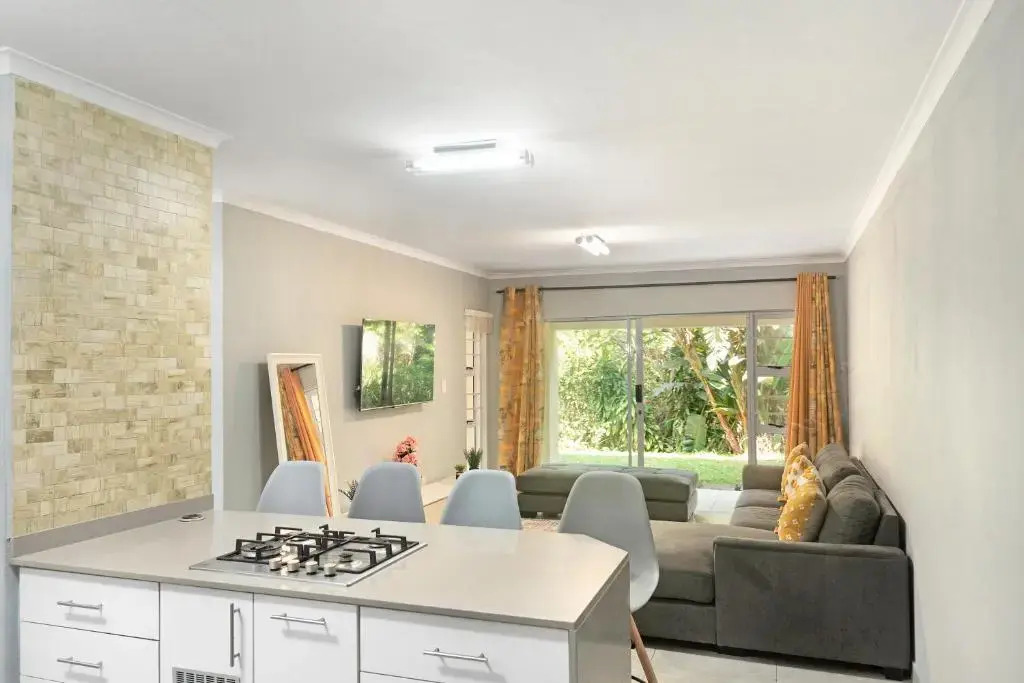 Kingston Estate 112 by HostAgents