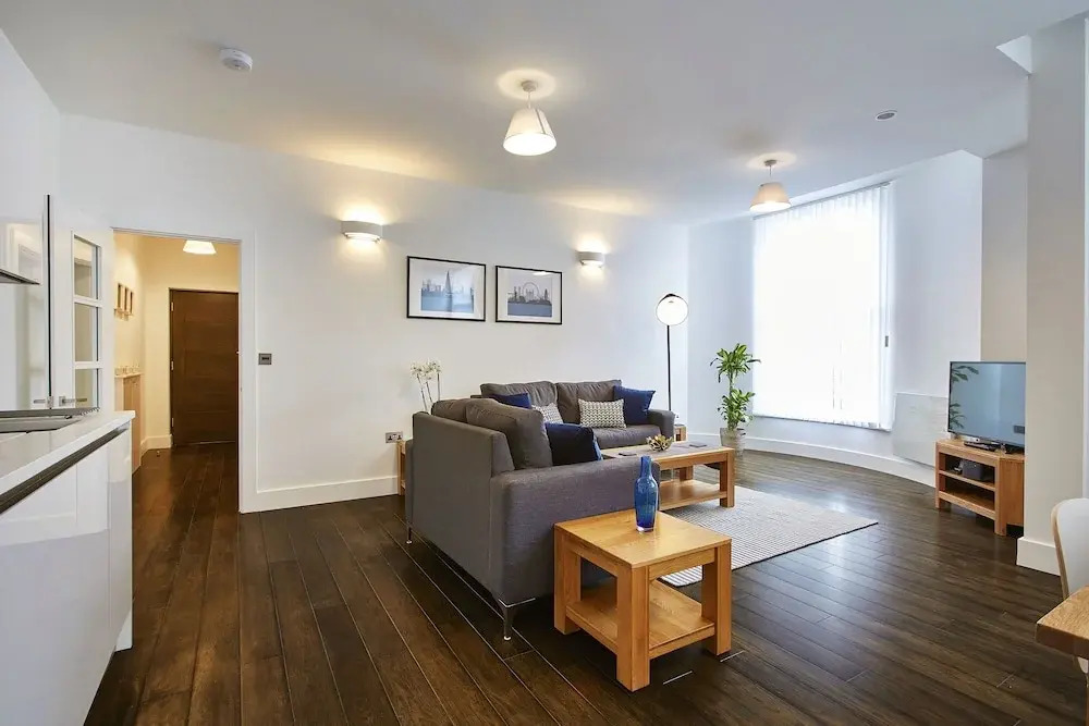 173-177 Kings Road By Esa