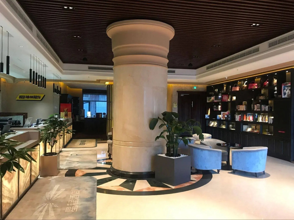 Sun Moon Lake Hotel Dalian大连火车站店