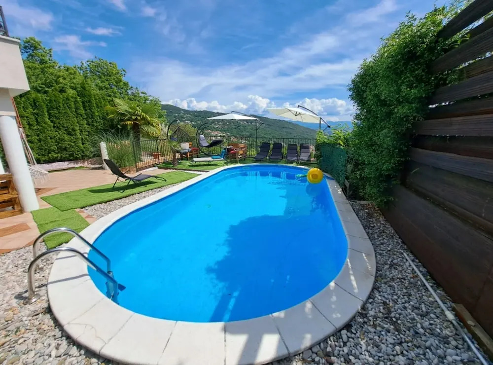 Beautiful Unique Family Villa Emily