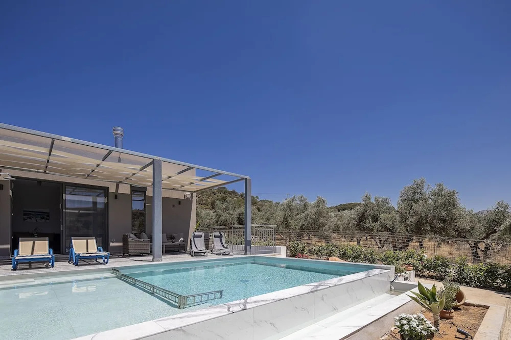 Villa Me - With Private Pool