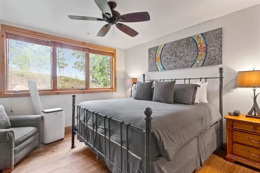 Trail's End Lodge at Deer Valley Resort - One Bedroom Residence with Spa #104 1 Condo