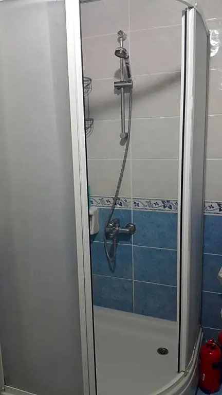Private Rooms and Flats Apartments