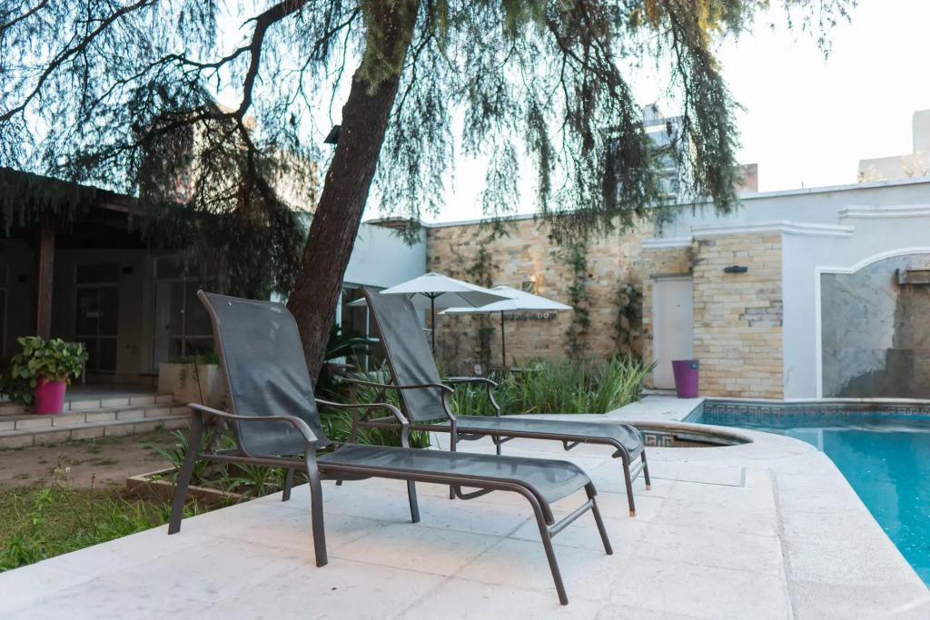 Hotel Embajador