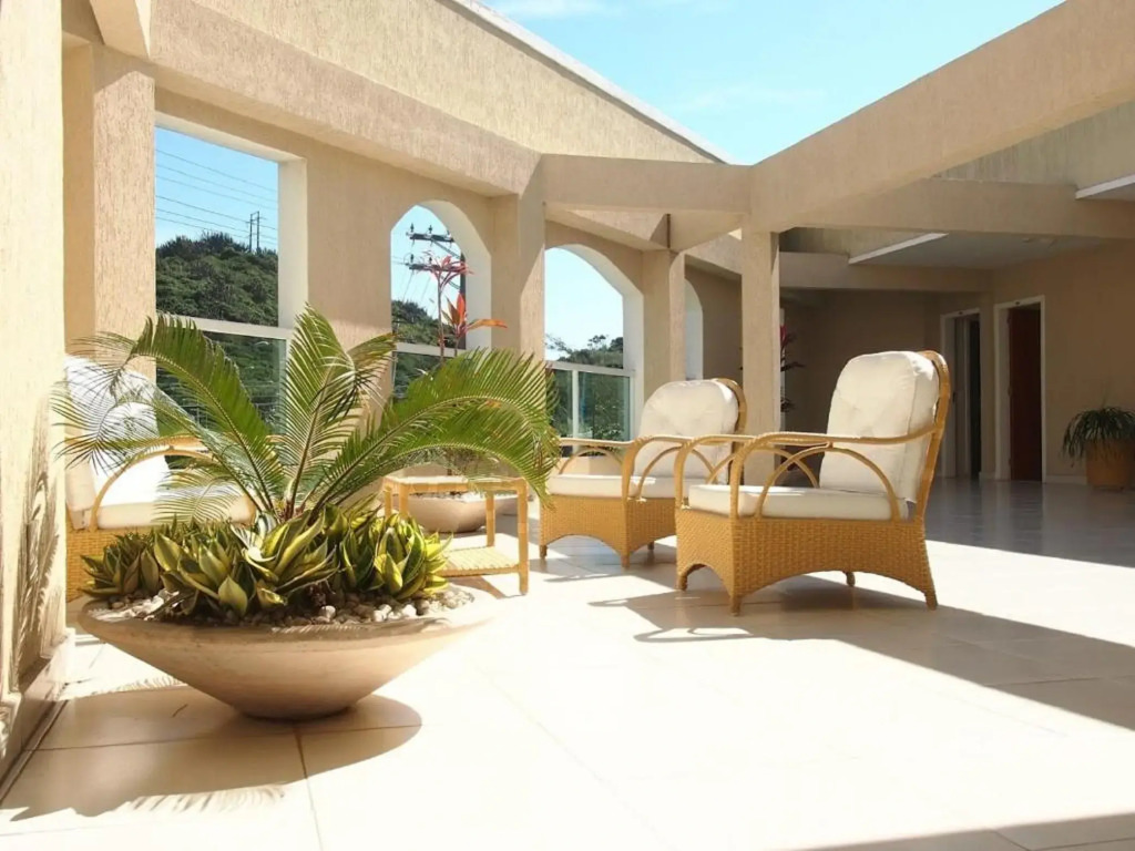 Ocean View Hotel