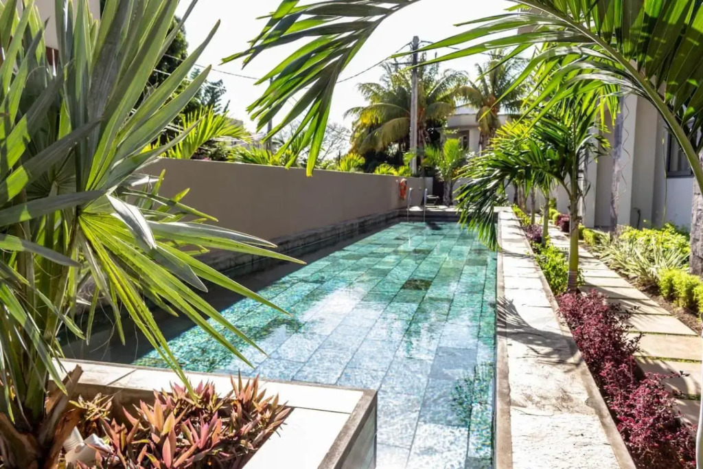 2 bedroom Flat 15 mins walk from Flic en Flac Beach