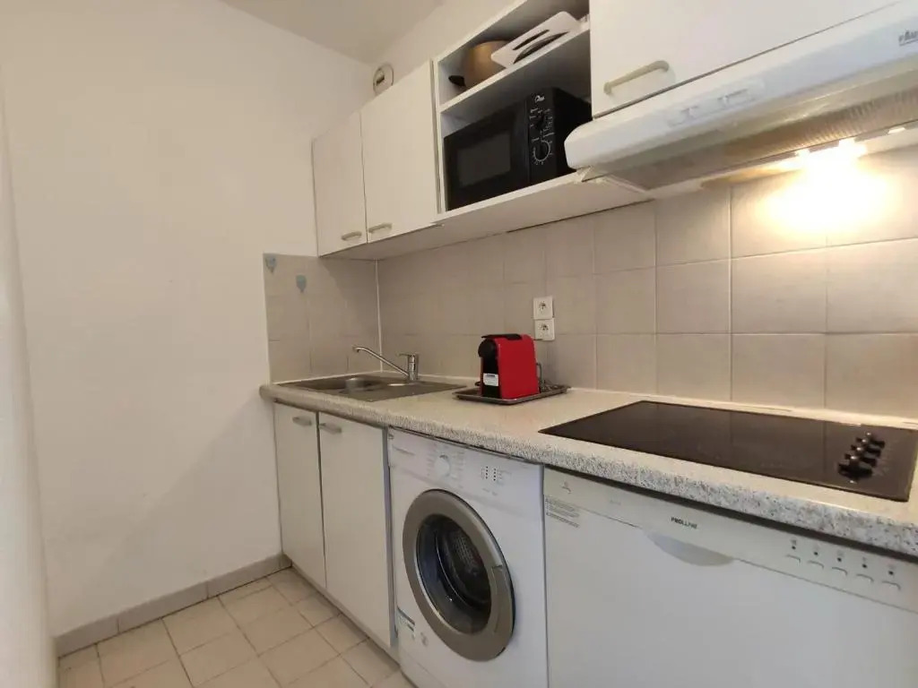 Appartement Juan les Pins, 2 pièces, 4 personnes - FR-1-252-164
